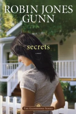 9781601422736 Secrets : A Novel