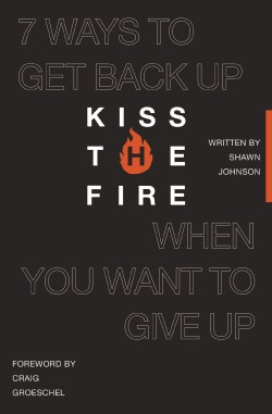 9781400260041 Kiss The Fire