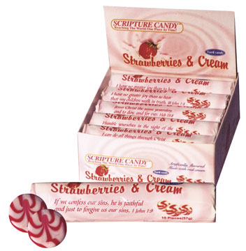 641520044640 Strawberries And Cream Hard Candy Roll